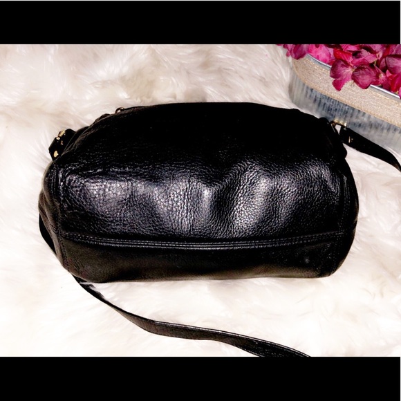 MICHAEL KORS Black Leather Chain Shoulder Bag - Picture 4 of 7